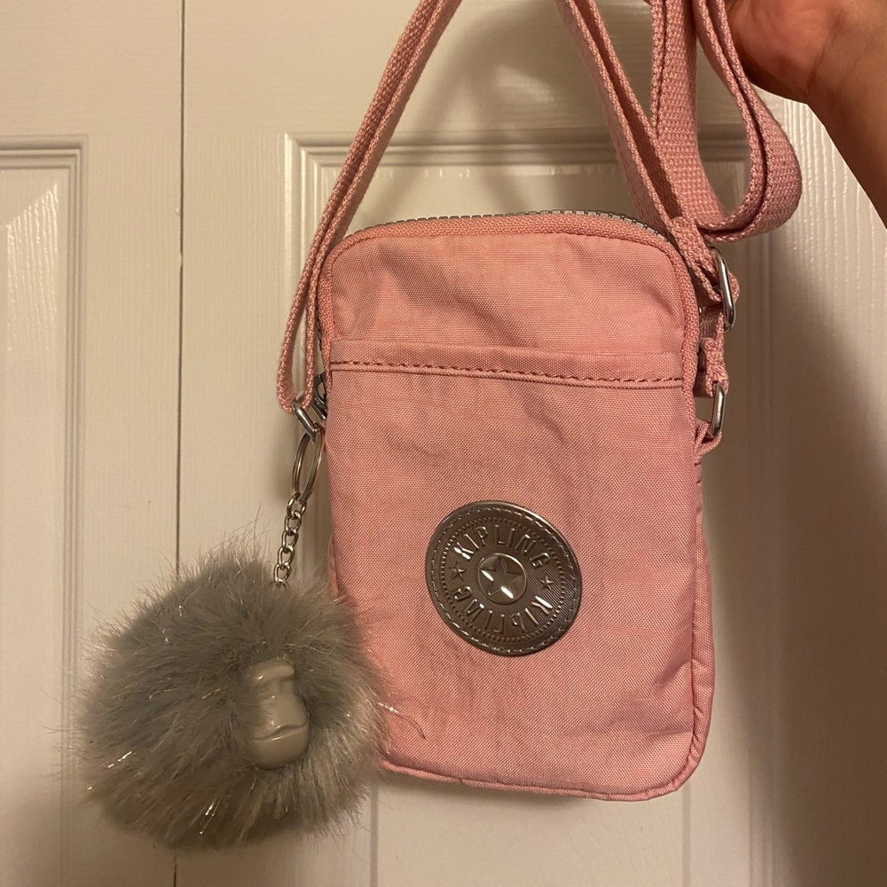 Small kiplingg crossbody
